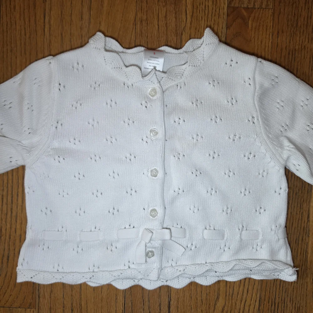 Gymboree White Knit Cardigan with Scalloped Trim Girls Size 5